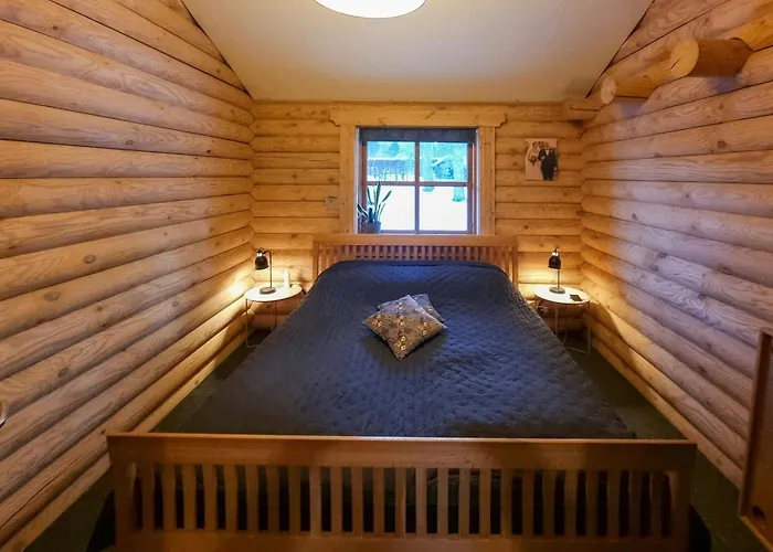 Holiday home Round Timber House In Forest Near Mariager Hadsund